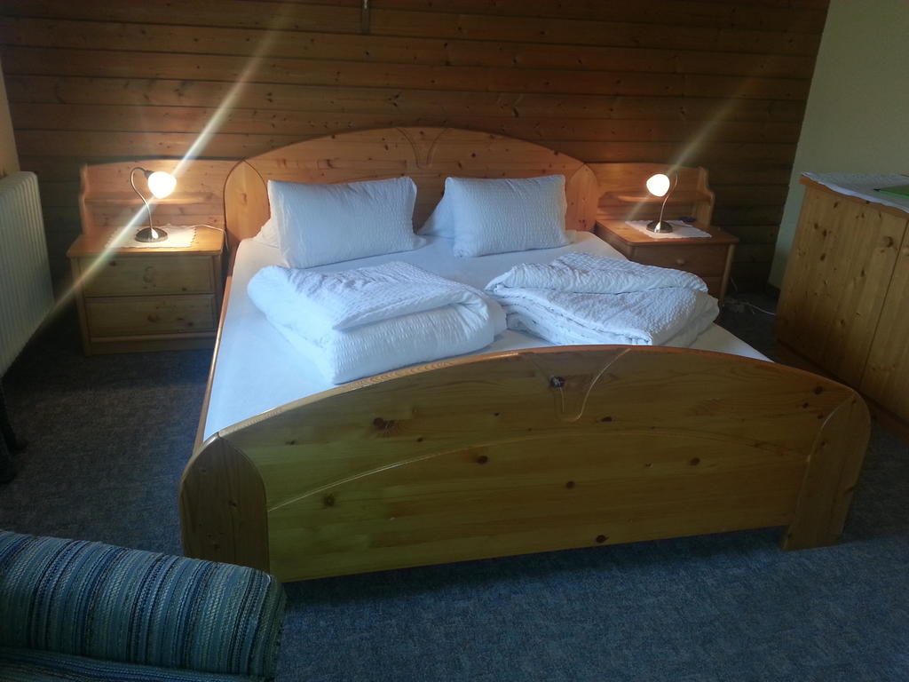Bed and Breakfast Haus Karwendelblick Leutasch Zimmer foto